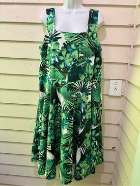 Hal Rubenstein Plus Size Tropical Floral Leaf Print Resort Wear Sleeveless Dress